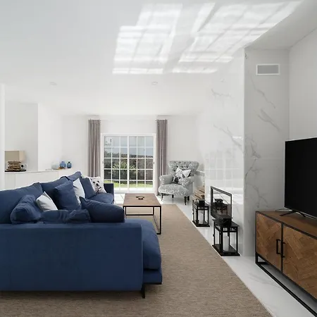 Olivia 빌라 알만실